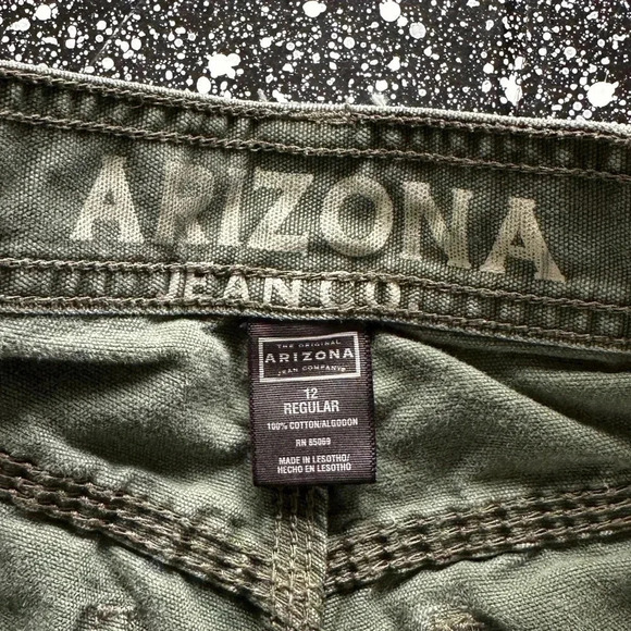 Arizona Jean Co Army Green Shorts Sz 12 Regular - Picture 3 of 4